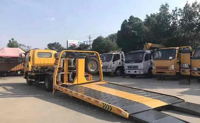 西宁汽车中途维修案例